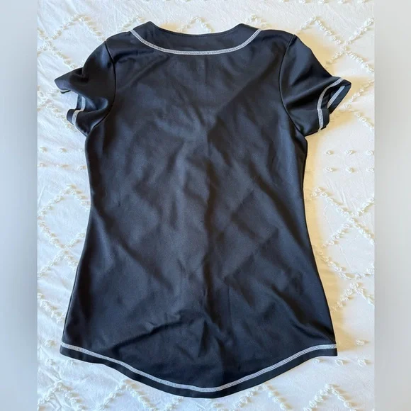 Chicago White Sox Black Button-Up Jersey - Picture 5 of 6